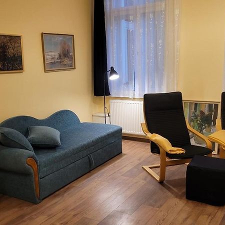 Apartman U Kolonady มาเรียอานซเกลาซนี ภายนอก รูปภาพ